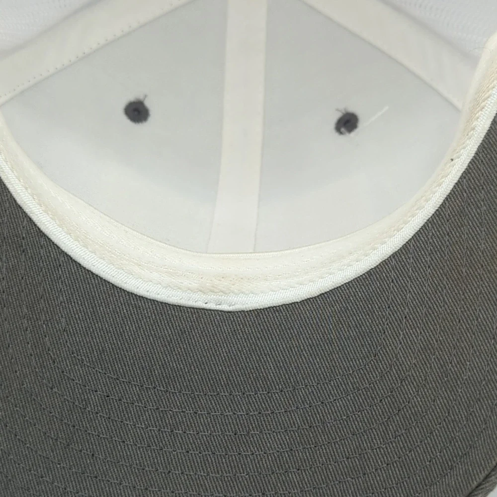 Columbia PFG Fish USA Flag Fitted Flexfit Mesh Back Cap Hat One Size Gray